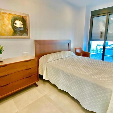 Chalet Con Piscina Privada En La Urb. De Puerto Rey Los Amarguillos エクステリア 写真